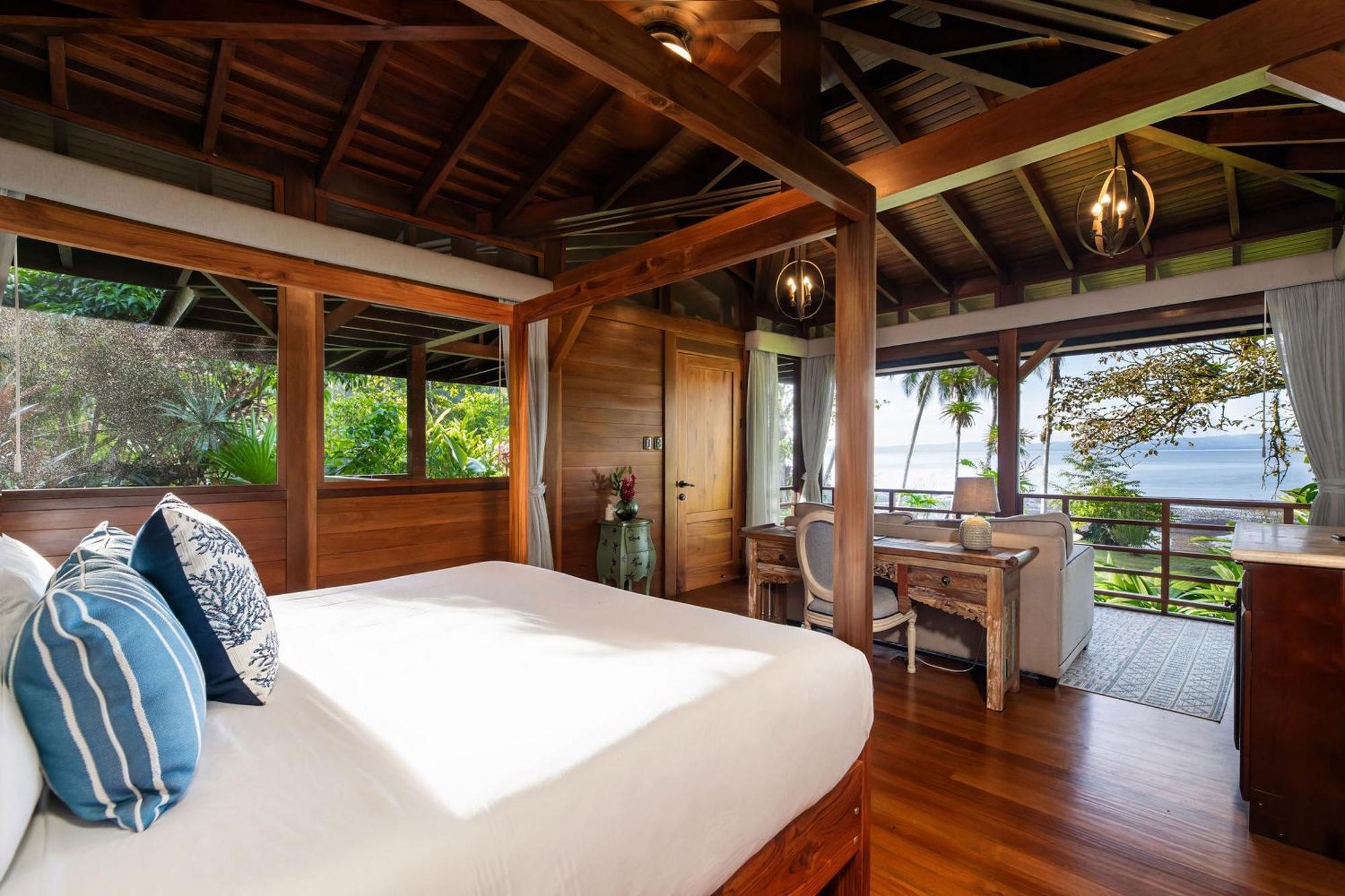 Playa Cativo Lodge Esquinas Room photo
